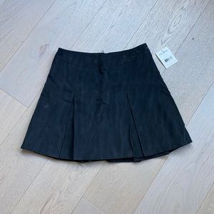 Free people suede skirt, NWT, size 2